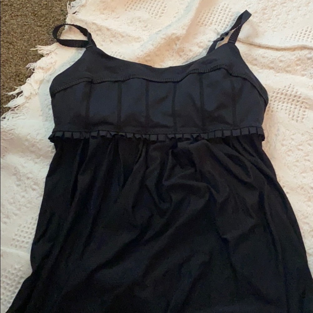 Lulu lemon top